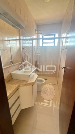 Imagem Casa com 4 Quartos à Venda, 240 m² em Vila Isabel - Pato Branco