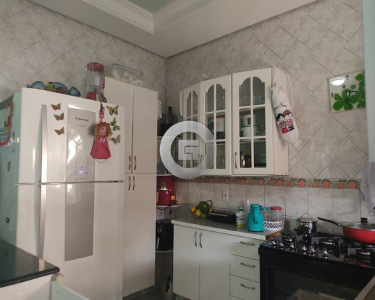 Imagem Sobrado com 3 Quartos à Venda, 180 m² em Vila Guilhermina - Montes Claros