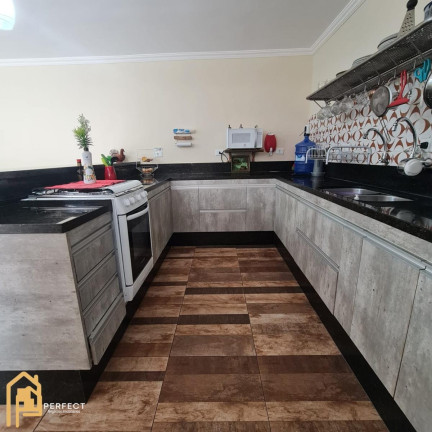 Imagem Casa com 4 Quartos à Venda, 200 m² em Jardim Maria Augusta - Taubaté Imagem Casa com 4 Quartos à Venda, 200 m² em Jardim Maria Augusta - Taubaté