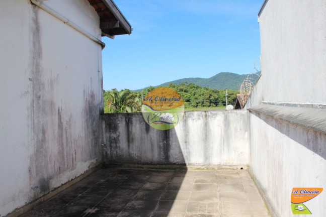 Imagem Casa com 3 Quartos à Venda, 250 m² em Centro - Ubatuba