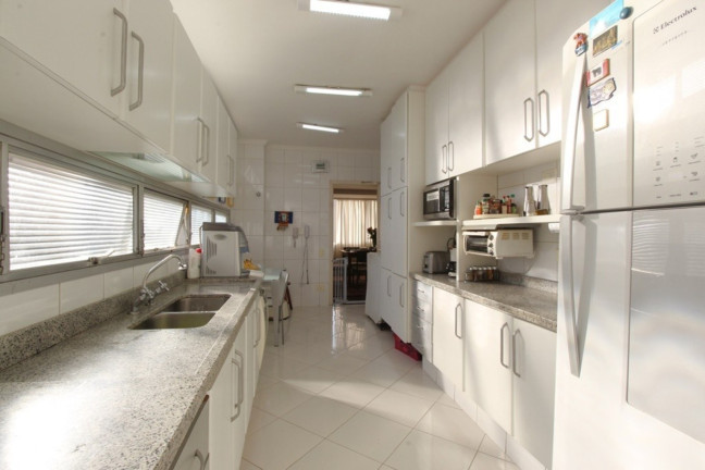 Imagem Apartamento com 4 Quartos à Venda, 246 m² em Morro Dos Ingleses - São Paulo