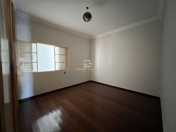 Imagem Casa com 4 Quartos à Venda, 229 m² em Guanabara - Patos De Minas Imagem Casa com 4 Quartos à Venda, 229 m² em Guanabara - Patos De Minas