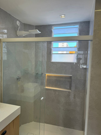 Imagem Imóvel com 2 Quartos à Venda, 80 m² em Icaraí - Niterói Imagem Imóvel com 2 Quartos à Venda, 80 m² em Icaraí - Niterói