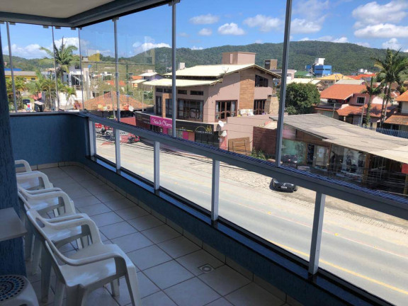 Imagem Apartamento com 2 Quartos para Temporada, 78 m² em Bombas - Bombinhas Imagem Apartamento com 2 Quartos para Temporada, 78 m² em Bombas - Bombinhas