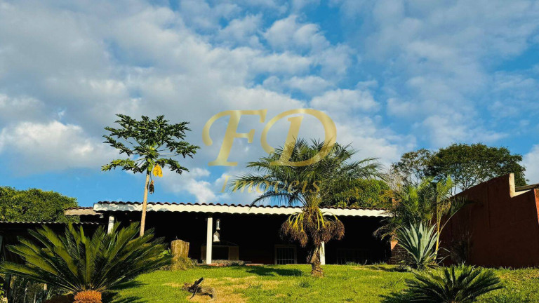Imagem Chácara com 3 Quartos à Venda, 1.200 m² em Piracaia Imagem Chácara com 3 Quartos à Venda, 1.200 m² em Piracaia
