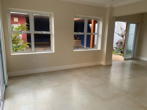 Imagem Casa com 4 Quartos à Venda, 400 m² em Flórida - Praia Grande Imagem Casa com 4 Quartos à Venda, 400 m² em Flórida - Praia Grande