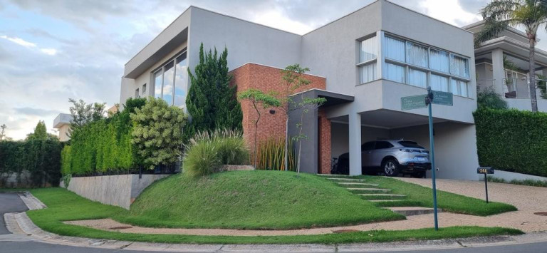 Imagem Sobrado com 4 Quartos à Venda, 347 m² em Swiss Park - Campinas Imagem Sobrado com 4 Quartos à Venda, 347 m² em Swiss Park - Campinas