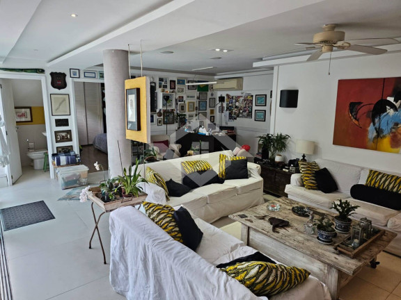 Imagem Apartamento com 4 Quartos à Venda, 315 m² em Laranjeiras - Rio De Janeiro Imagem Apartamento com 4 Quartos à Venda, 315 m² em Laranjeiras - Rio De Janeiro