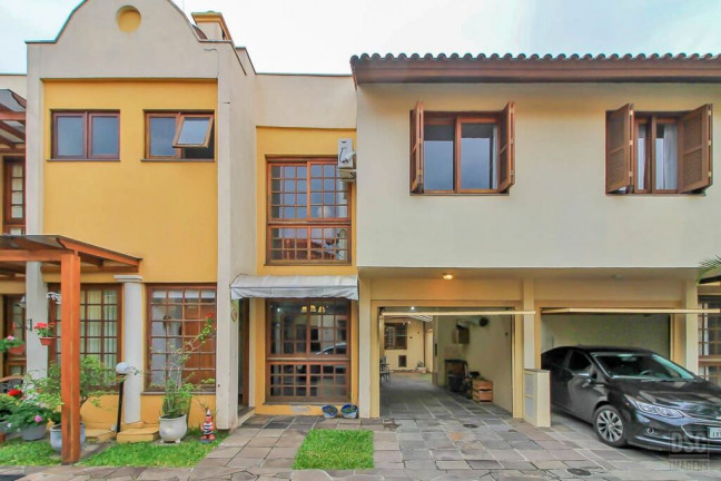 Imagem Casa de Condomínio com 3 Quartos à Venda, 151 m² em Ipanema - Porto Alegre