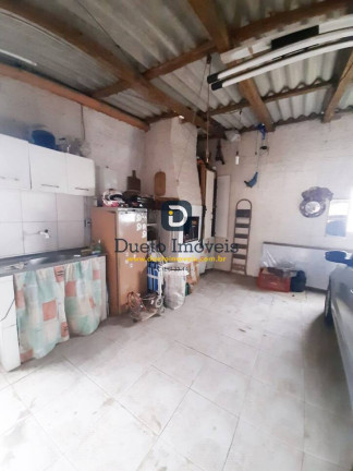 Imagem Casa com 2 Quartos à Venda, 60 m² em Camobi - Santa Maria
