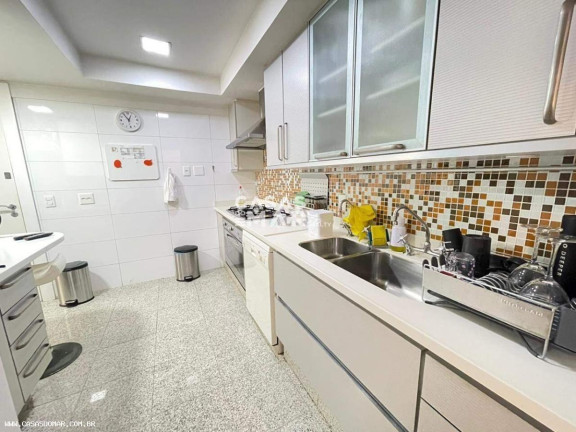 Imagem Imóvel com 3 Quartos à Venda, 180 m² em Leblon - Rio De Janeiro Imagem Imóvel com 3 Quartos à Venda, 180 m² em Leblon - Rio De Janeiro