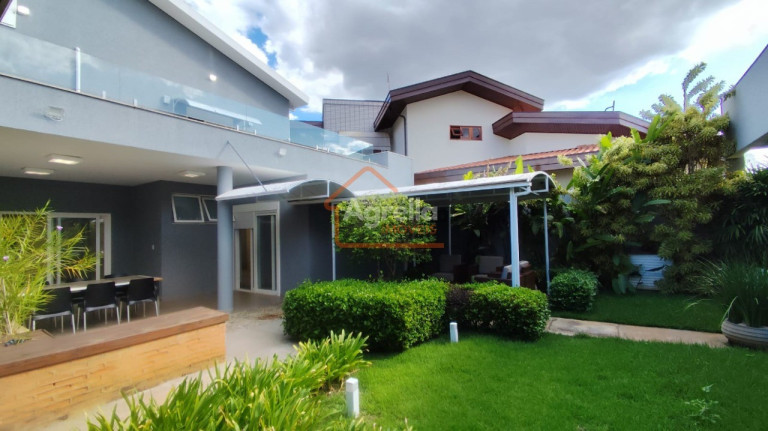 Imóvel com 5 Quartos à Venda, 600 m² em Residencial Portal Flamboyant - Mogi Guaçu