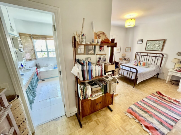 Imagem Casa com 4 Quartos à Venda, 400 m² em Jardim Cordeiro - São Paulo Imagem Casa com 4 Quartos à Venda, 400 m² em Jardim Cordeiro - São Paulo