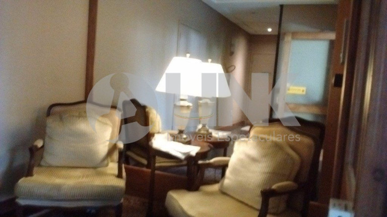 Imagem Apartamento com 3 Quartos à Venda, 194 m² em Auxiliadora - Porto Alegre