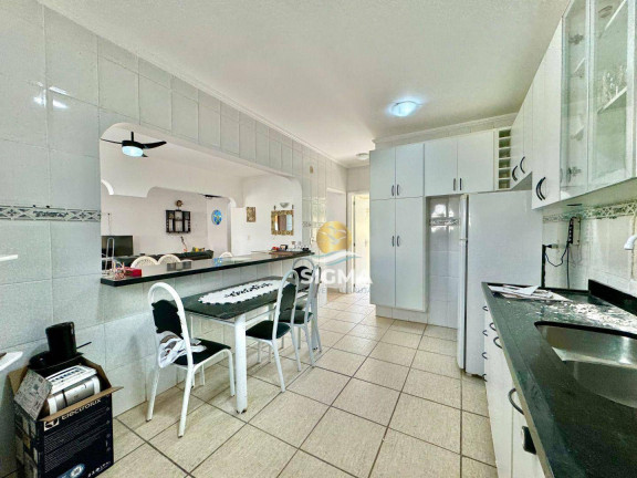 Imagem Casa com 3 Quartos à Venda, 230 m² em Enseada - Guarujá
