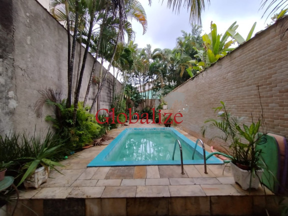 Imóvel com 2 Quartos à Venda, 140 m² em Marapé - Santos
