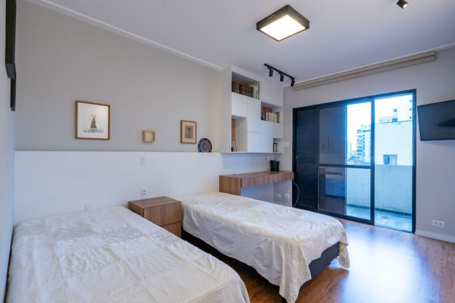 Imagem Imóvel com 3 Quartos à Venda, 287 m² em Brooklin Paulista - São Paulo Imagem Imóvel com 3 Quartos à Venda, 287 m² em Brooklin Paulista - São Paulo