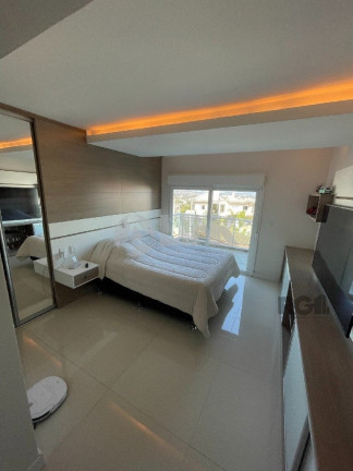 Imagem Imóvel com 3 Quartos à Venda, 450 m² em Nonoai - Porto Alegre Imagem Imóvel com 3 Quartos à Venda, 450 m² em Nonoai - Porto Alegre