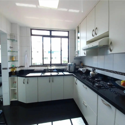 Imagem Cobertura com 3 Quartos à Venda, 145 m² em Dona Clara - Belo Horizonte
