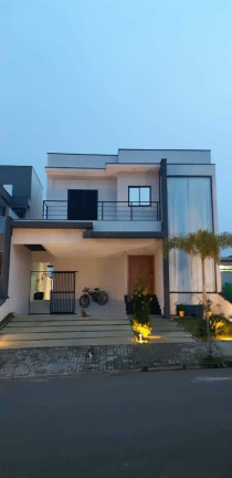 Imagem Casa de Condomínio com 3 Quartos à Venda, 250 m² em Cézar De Souza - Mogi Das Cruzes