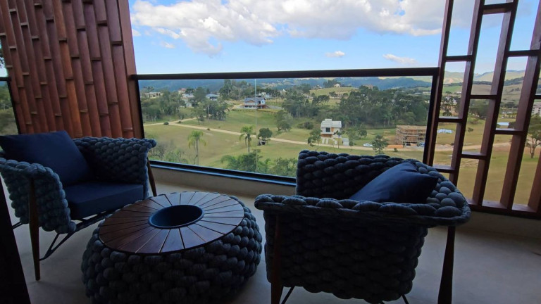Imagem Casa com 4 Quartos à Venda, 715 m² em Centro - Camboriú