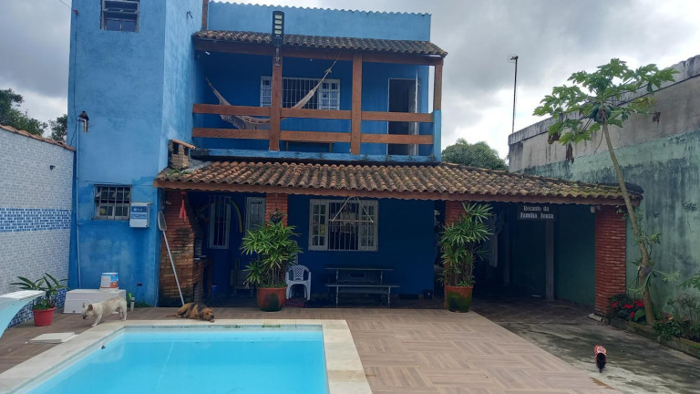 Casa com 4 Quartos à Venda, 330 m² em Estância Santa Cruz - Peruíbe