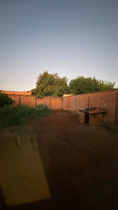 Casa com 2 Quartos à Venda, 250 m² em Jardim Roberto Selmi Dei - Araraquara