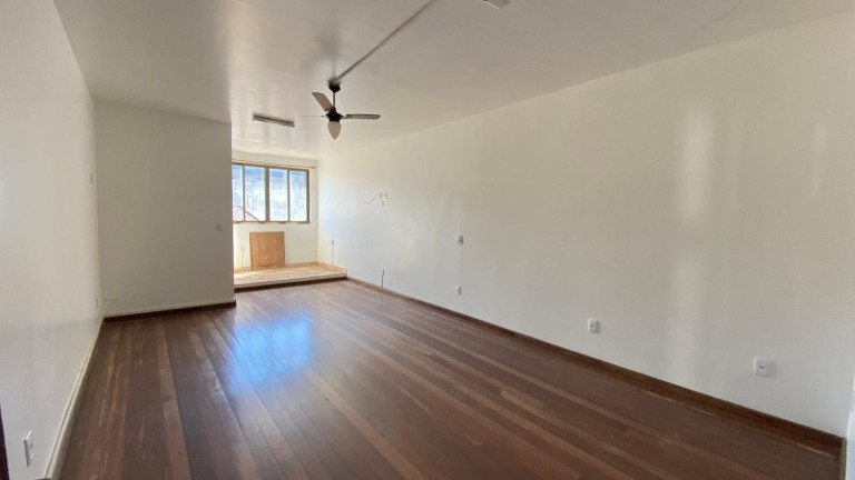 Imagem Casa com 12 Quartos à Venda, 429 m² em Centro - Arraial Do Cabo