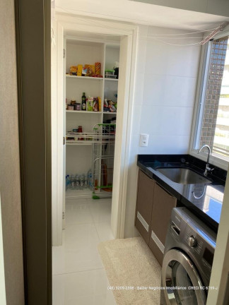 Imagem Apartamento com 2 Quartos à Venda, 223 m² em Agronômica - Florianópolis