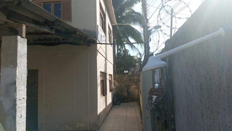Imagem Casa com 6 Quartos à Venda, 280 m² em Muquiçaba - Guarapari Imagem Casa com 6 Quartos à Venda, 280 m² em Muquiçaba - Guarapari