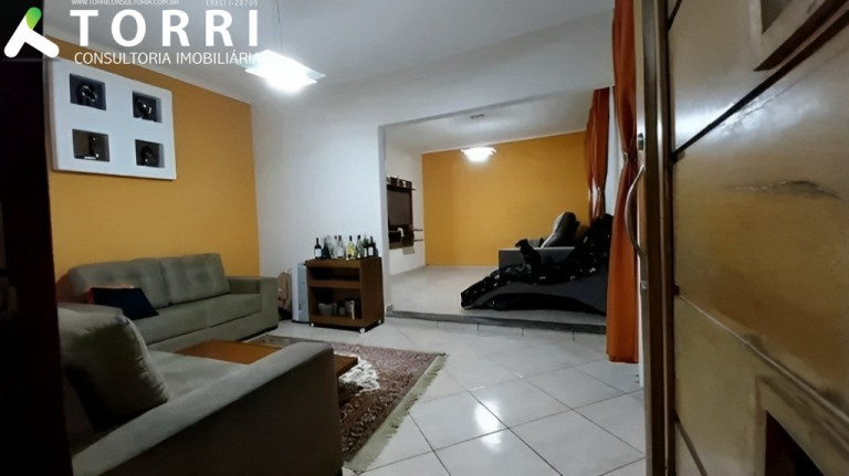 Imagem Sobrado com 5 Quartos à Venda, 250 m² em Eden - Sorocaba