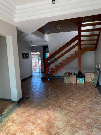 Imagem Sobrado com 4 Quartos à Venda, 263 m² em Estrela Dalva - Caraguatatuba Imagem Sobrado com 4 Quartos à Venda, 263 m² em Estrela Dalva - Caraguatatuba