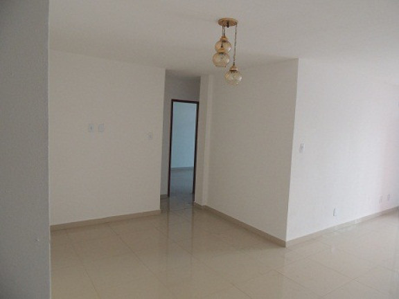 Imagem Imóvel com 2 Quartos à Venda, 100 m² em Taquara - Rio De Janeiro Imagem Imóvel com 2 Quartos à Venda, 100 m² em Taquara - Rio De Janeiro