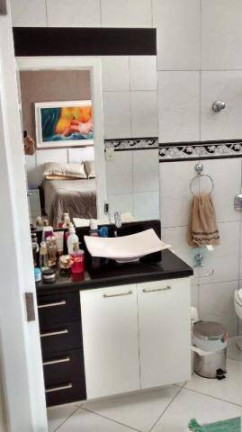 Imagem Casa com 4 Quartos à Venda, 166 m² em Capoeiras - Florianópolis