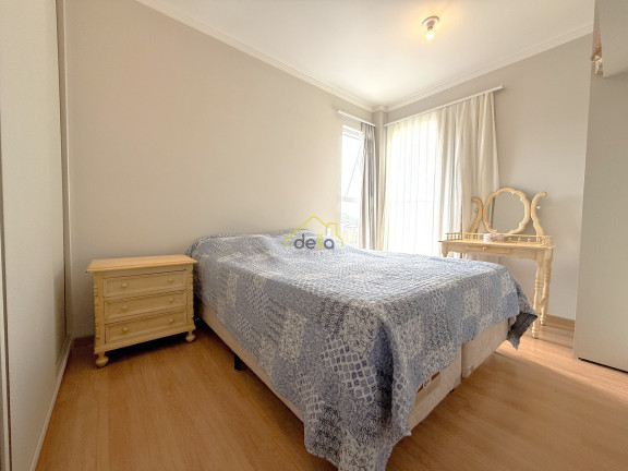 Imagem Imóvel com 3 Quartos à Venda, 84 m² em Bom Retiro - Joinville