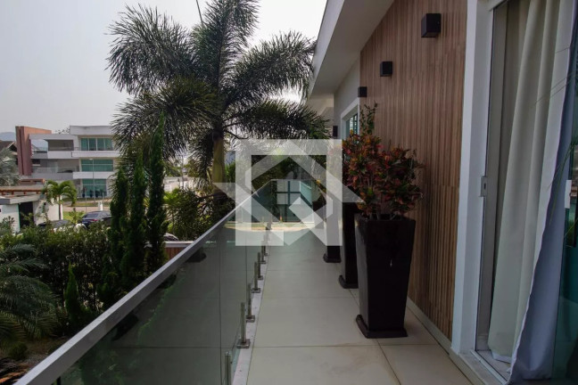 Casa com 4 Quartos à Venda, 350 m² em Vargem Grande - Rio De Janeiro