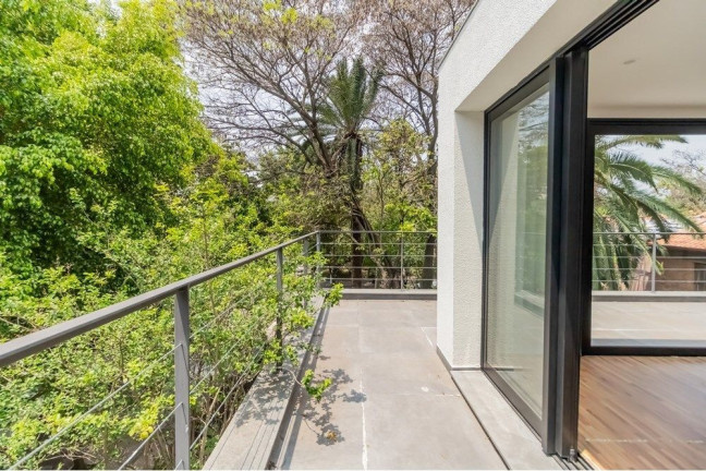 Imagem Casa com 3 Quartos à Venda, 318 m² em Jardim Paulista - São Paulo Imagem Casa com 3 Quartos à Venda, 318 m² em Jardim Paulista - São Paulo