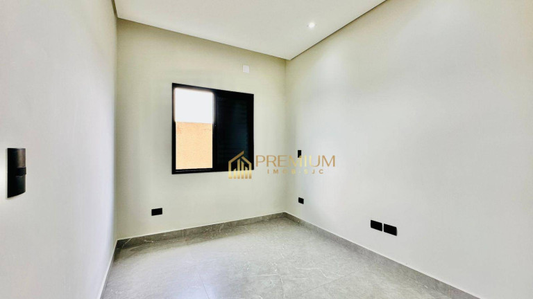 Imagem Casa com 3 Quartos à Venda, 134 m² em Eugênio De Melo - São José Dos Campos