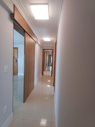 Imagem Imóvel com 3 Quartos à Venda, 141 m² em Barra - Salvador Imagem Imóvel com 3 Quartos à Venda, 141 m² em Barra - Salvador