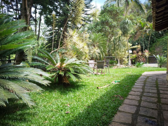 Imagem Casa com 3 Quartos à Venda, 350 m² em Vargem Grande - Teresópolis Imagem Casa com 3 Quartos à Venda, 350 m² em Vargem Grande - Teresópolis