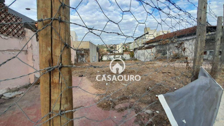 Terreno à Venda, 360 m² em Santo Antônio - Belo Horizonte