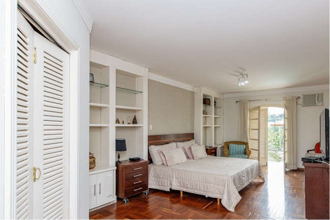 Imagem Casa com 4 Quartos à Venda, 830 m² em Jardim Cordeiro - São Paulo
