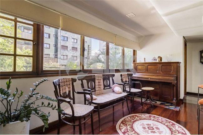 Imagem Apartamento com 3 Quartos à Venda, 258 m² em Mont Serrat - Porto Alegre Imagem Apartamento com 3 Quartos à Venda, 258 m² em Mont Serrat - Porto Alegre