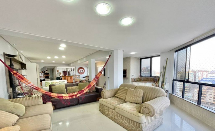 Imagem Apartamento com 3 Quartos à Venda, 131 m² em Centro - Capão Da Canoa