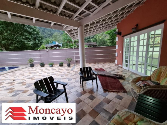 Imagem Sobrado com 3 Quartos à Venda, 337 m² em Loteamento Recanto Sandra - Caraguatatuba Imagem Sobrado com 3 Quartos à Venda, 337 m² em Loteamento Recanto Sandra - Caraguatatuba
