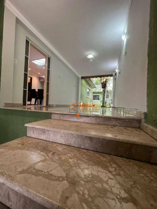 Imagem Casa com 4 Quartos à Venda, 240 m² em Jardim Bela Vista - Guarulhos