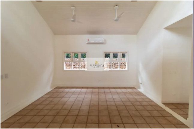 Imagem Casa com 4 Quartos à Venda, 300 m² em Maresias - São Sebastião