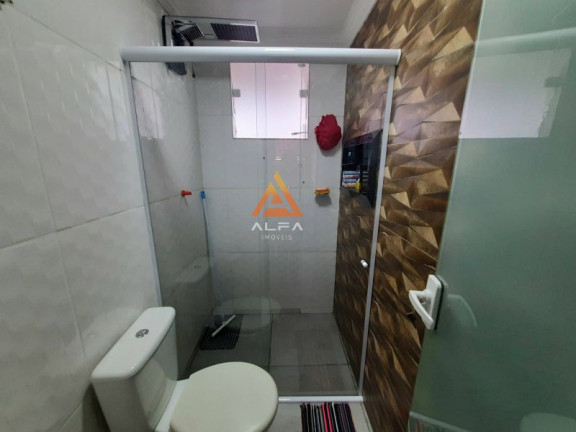 Imagem Casa com 2 Quartos à Venda, 56 m²