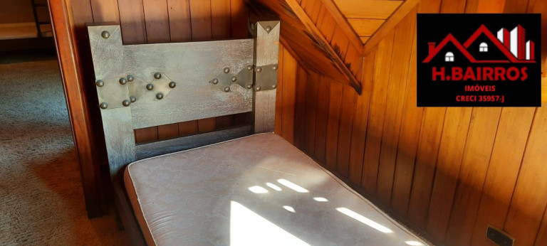Imagem Casa com 5 Quartos à Venda, 2.500 m² em Vila Capivari - Campos Do Jordão