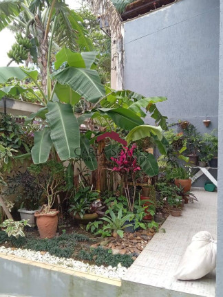 Imagem Casa com 3 Quartos à Venda, 105 m² em Enseada - Guarujá